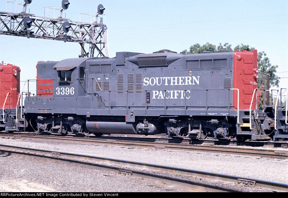Southern Pacific GP9E #3396